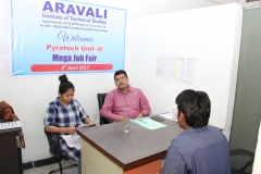 mega-job-3
